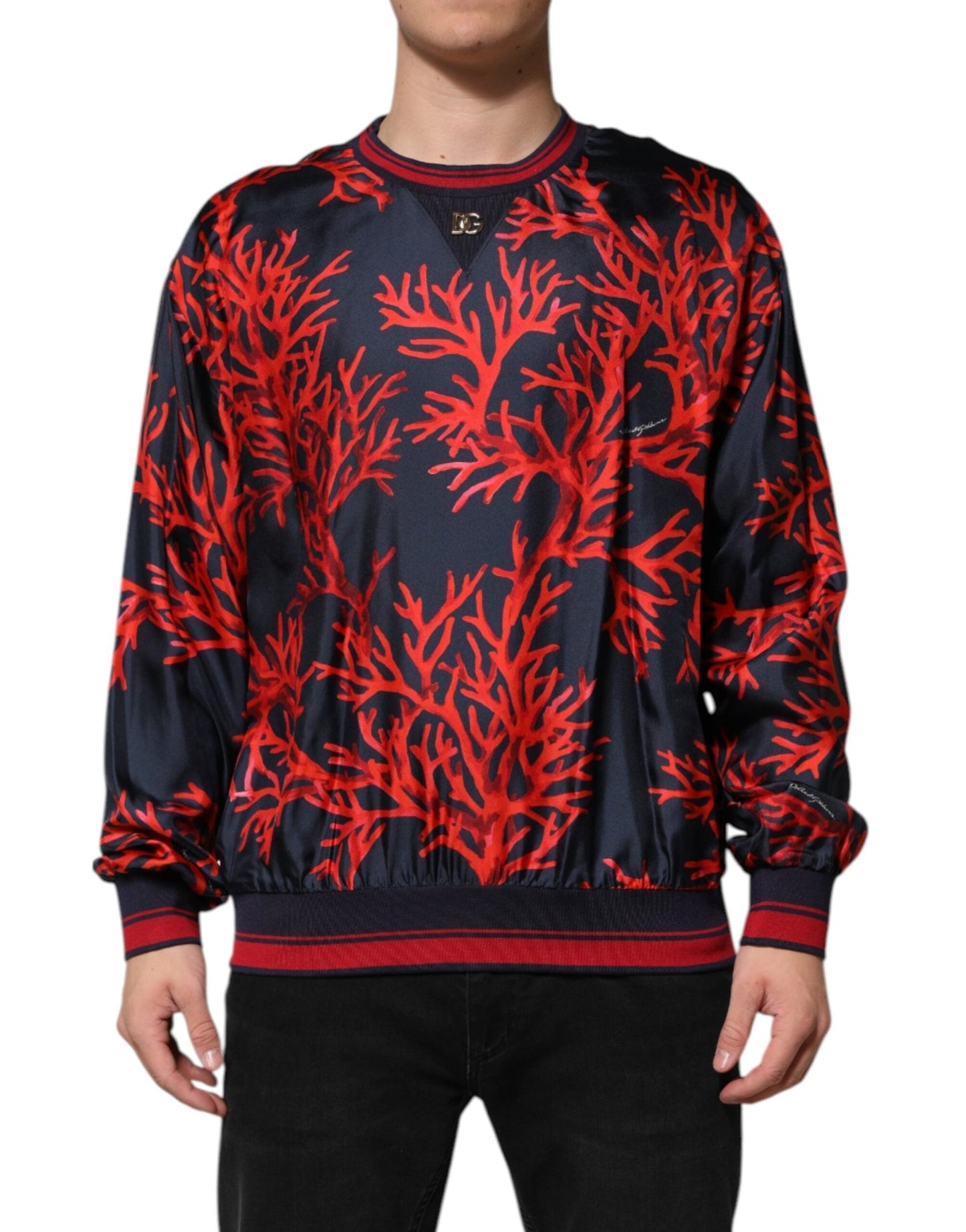 Dolce & Gabbana Navy Red Silk Coral Print Pullover Sweater – IT52 | XL par Dolce & Gabbana | Disponible sur Sandy Store ByNet