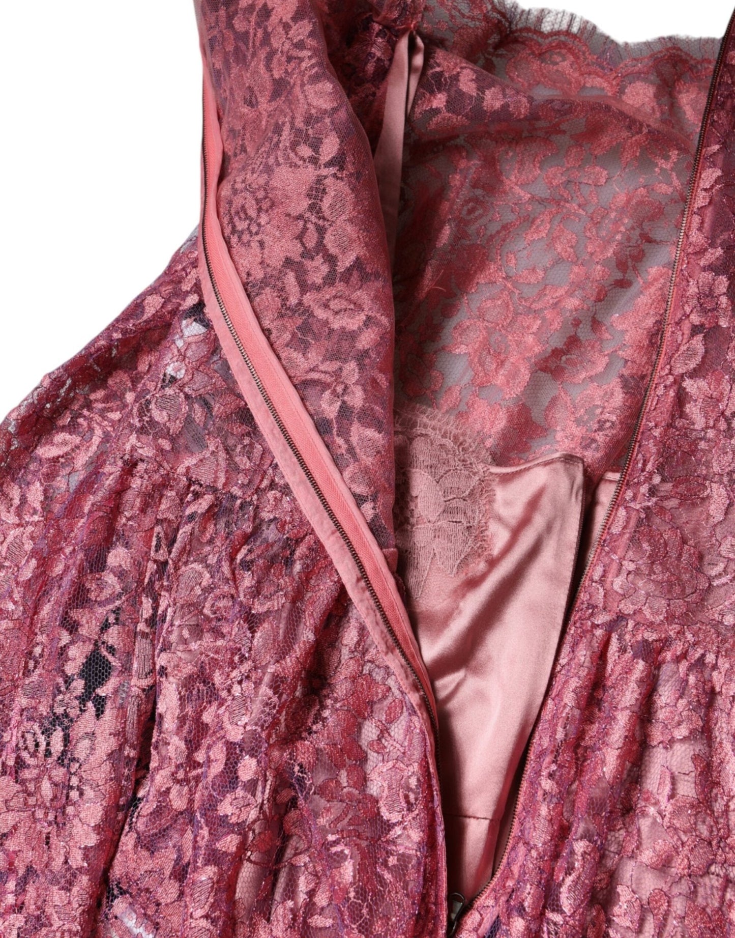 Dolce & Gabbana Pink Floral Lace Long Sleeve Midi Dress – IT36|XXS par Dolce & Gabbana | Disponible sur Sandy Store ByNet