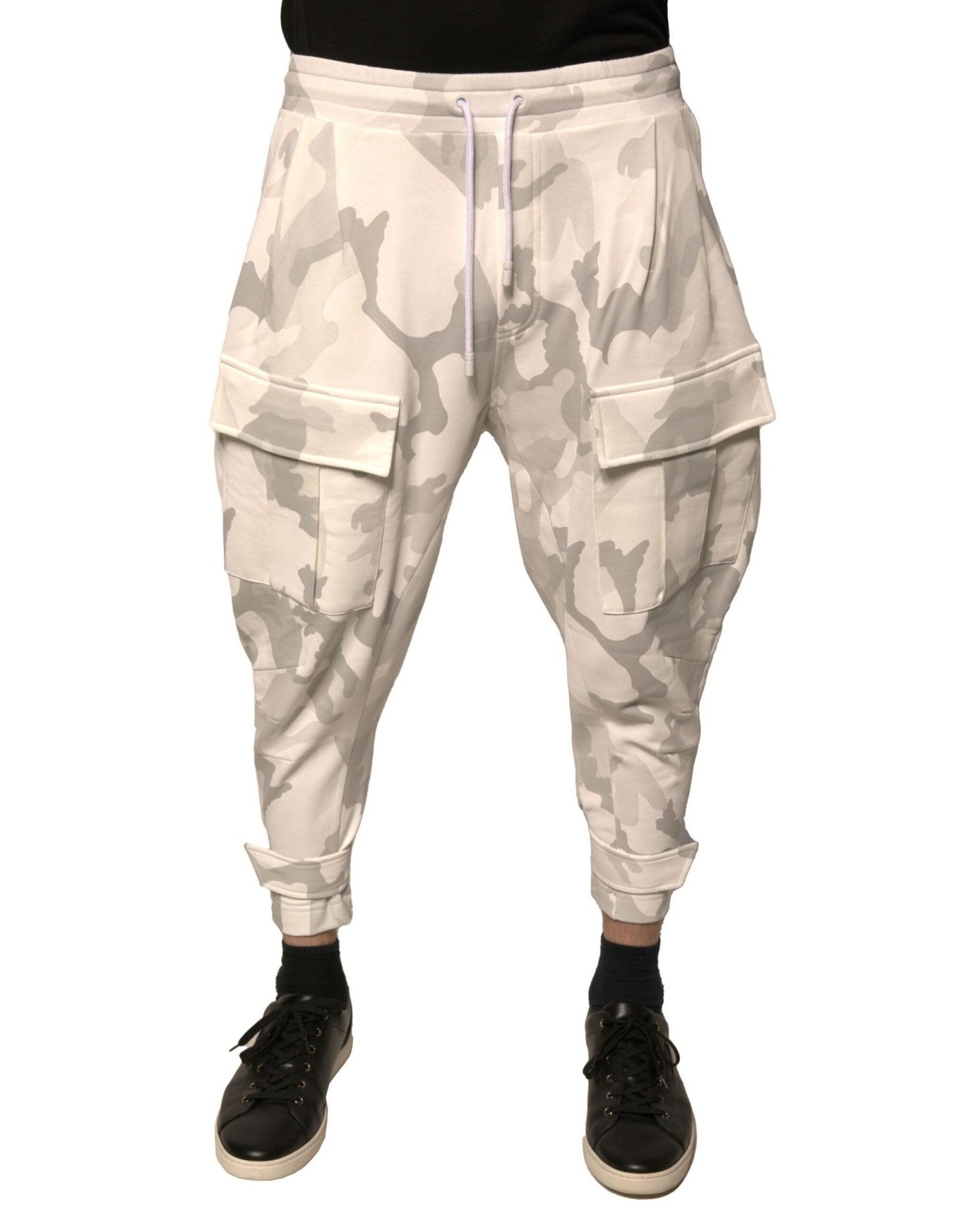Dolce & Gabbana White Camouflage Cargo Jogger Pants – IT46 | S par Dolce & Gabbana | Disponible sur Sandy Store ByNet