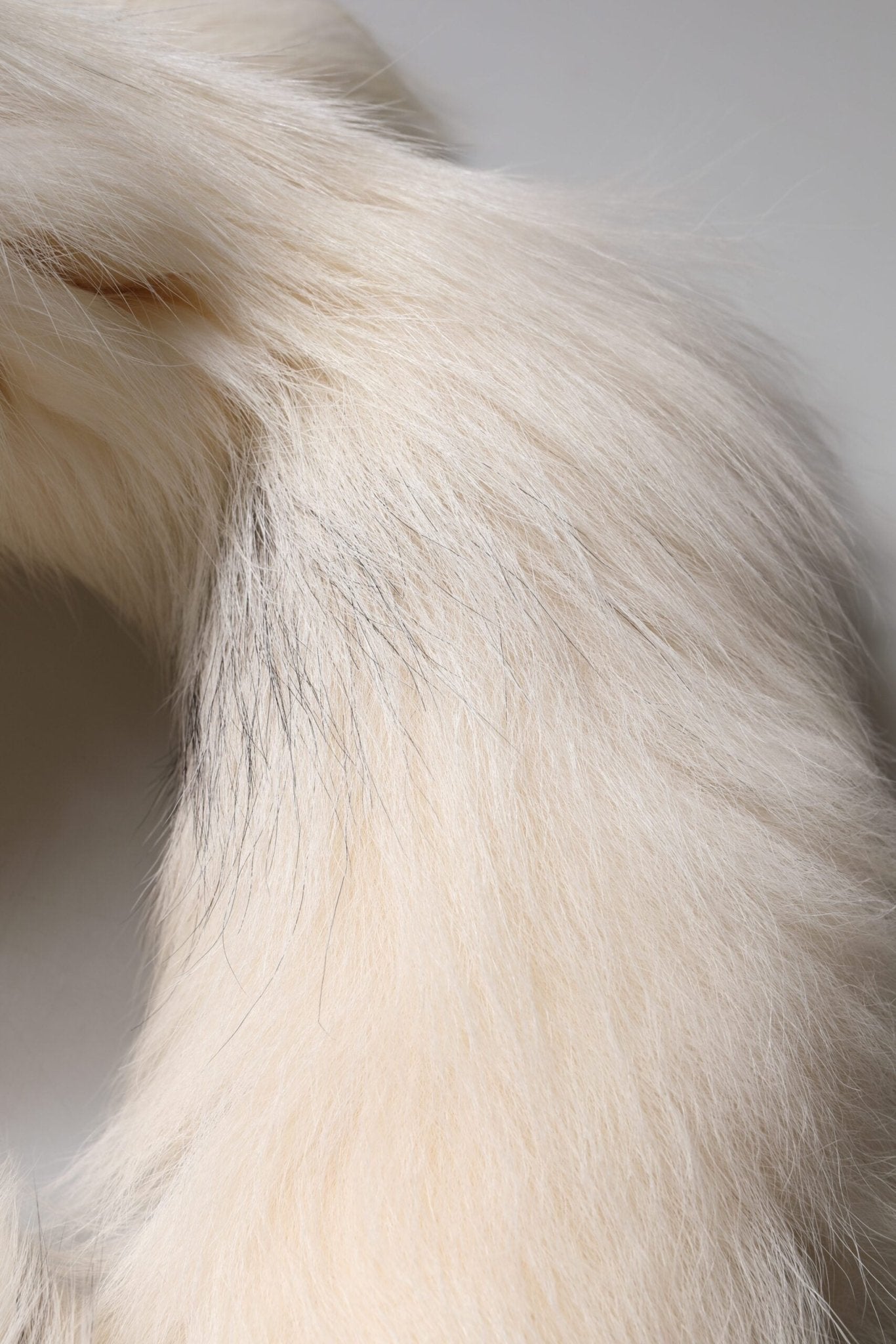 Dolce & Gabbana White Fox Fur Neck Wrap Warmer Winter Scarf - Sandy Store ByNet