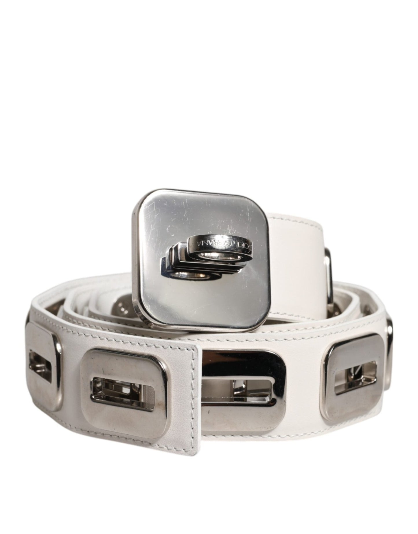 Dolce & Gabbana White Leather Gold Tone Rotating Buckle Belt – 90 cm / 36 Inches par Dolce & Gabbana | Disponible sur Sandy Store ByNet
