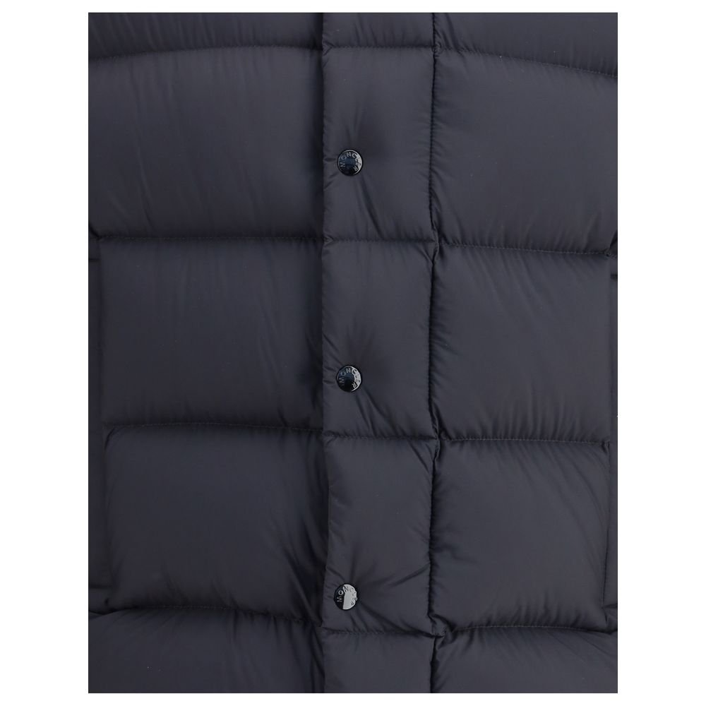 Moncler Maya short Down Jacket – 3 par Moncler | Disponible sur Sandy Store ByNet
