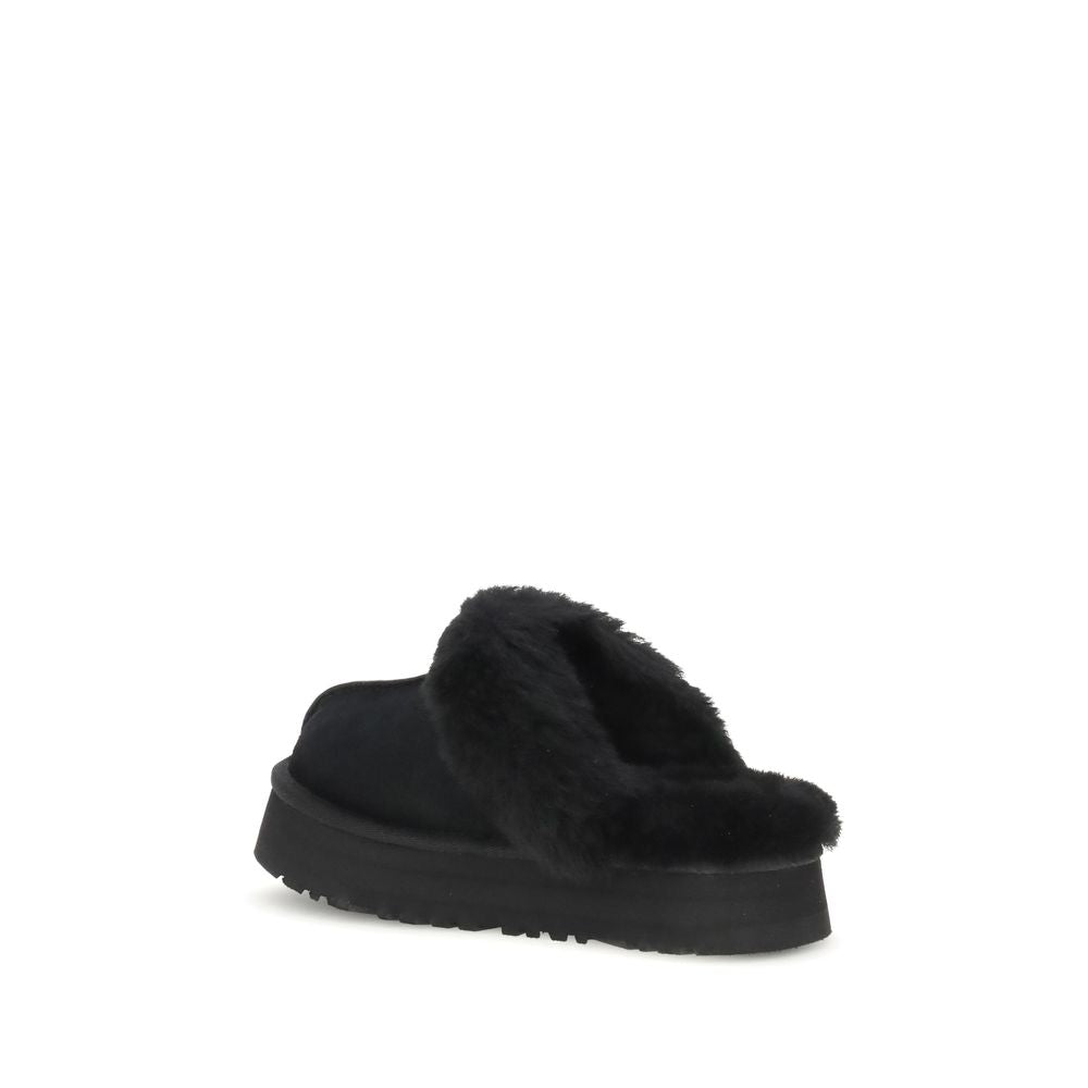 UGG Disquette Slides – EU35/US5 par UGG | Disponible sur Sandy Store ByNet