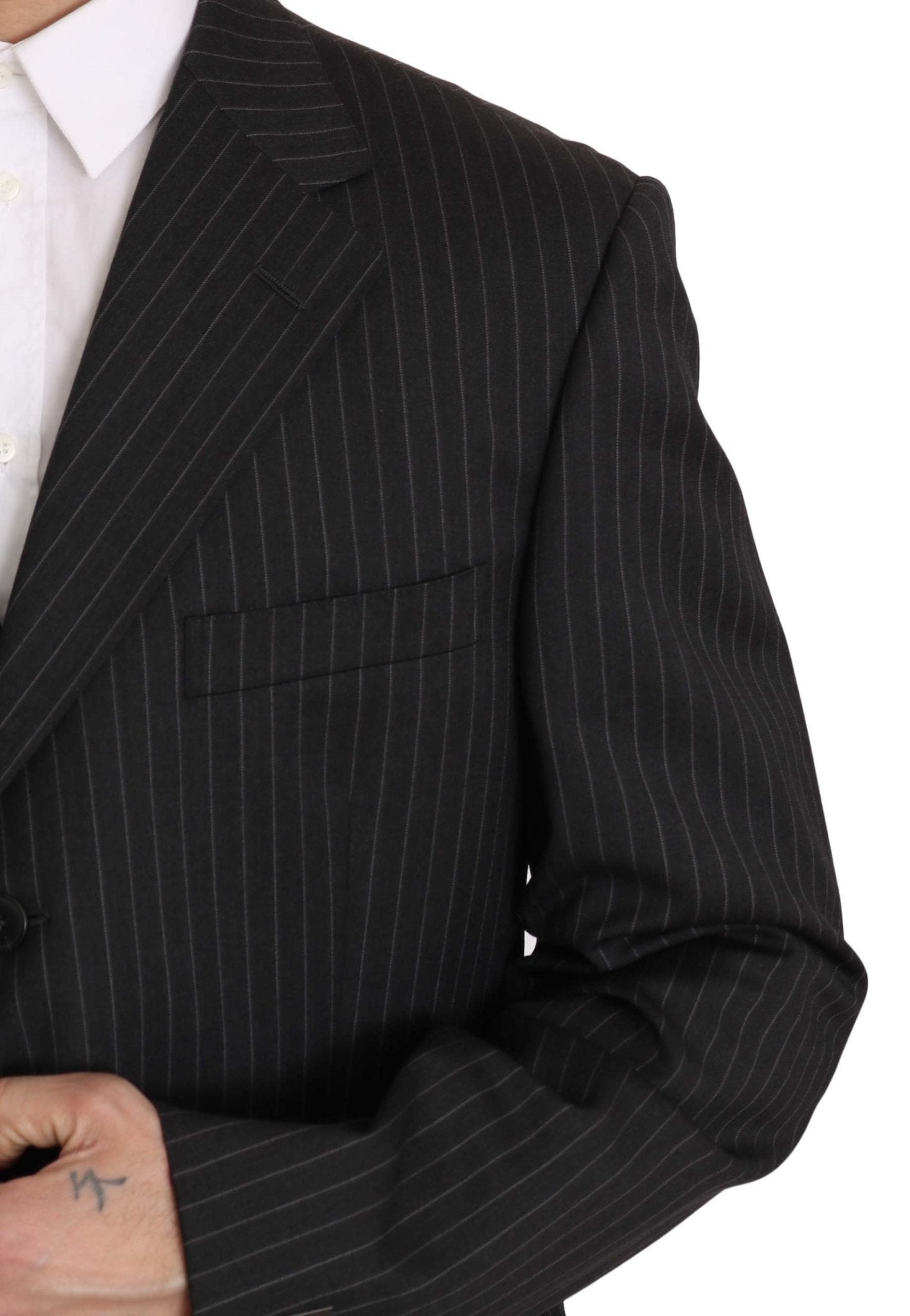 Z ZEGNA Elegant Black Striped Wool Suit - Sandy Store ByNet