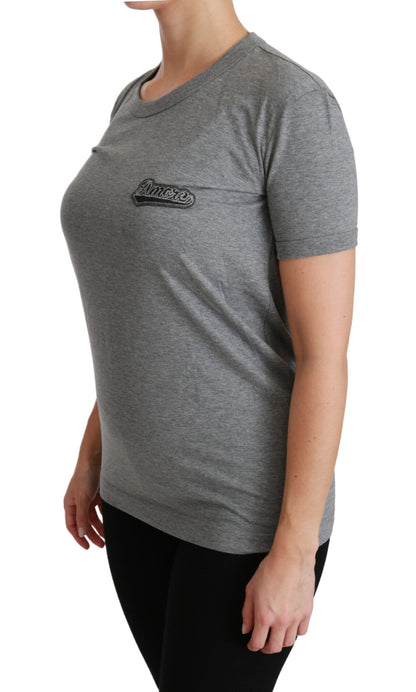 Dolce &amp; Gabbana Camiseta gris elegante con cuello redondo y parche Amore
