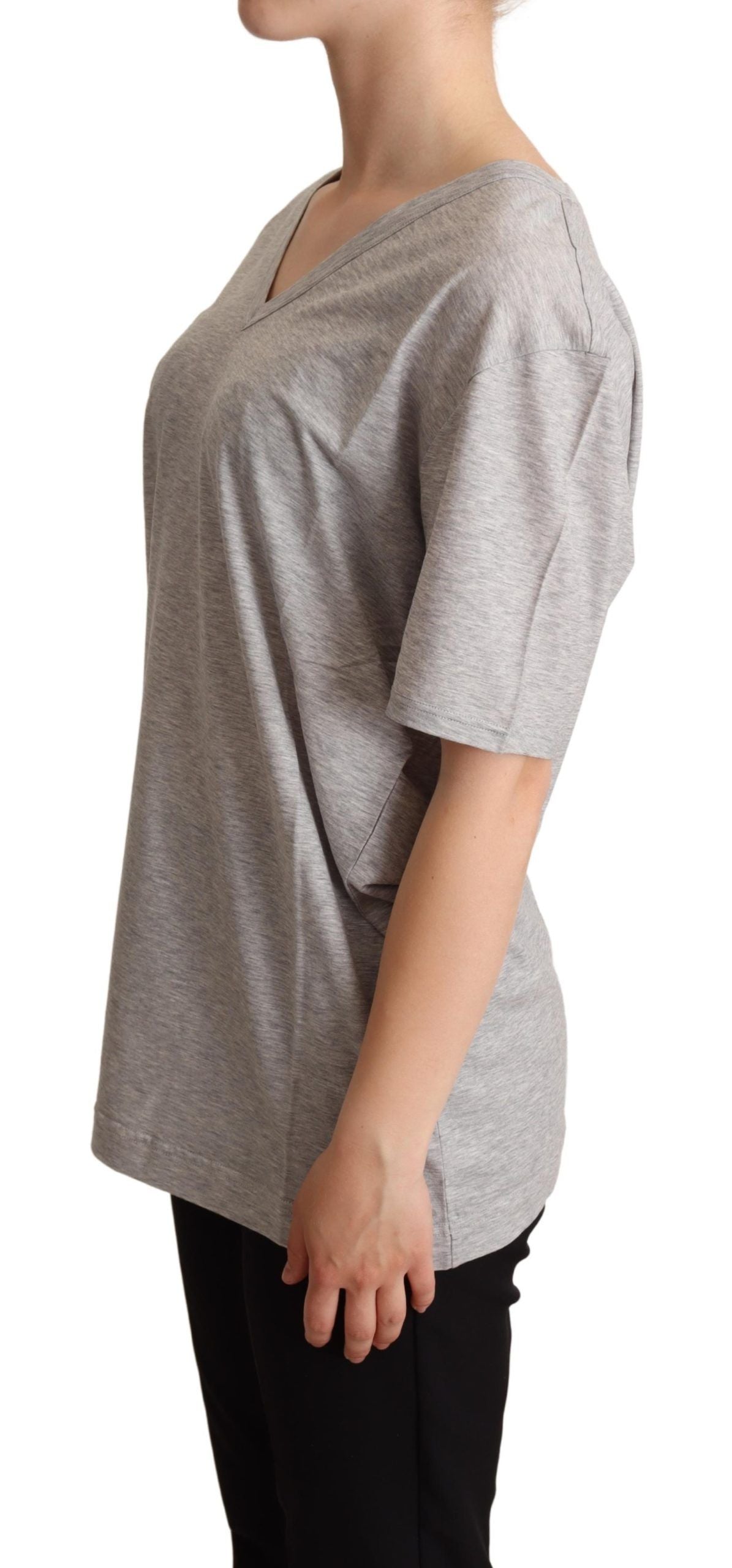 Dolce &amp; Gabbana Elegante camiseta gris de algodón con cuello en V