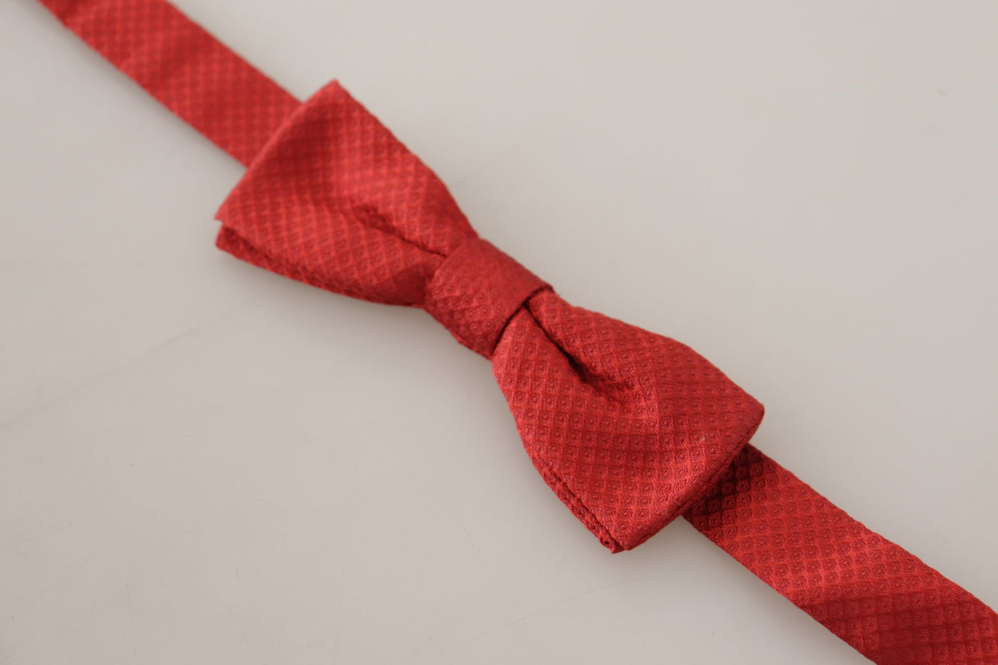 Dolce &amp; Gabbana Elegant Red Silk Bow Tie