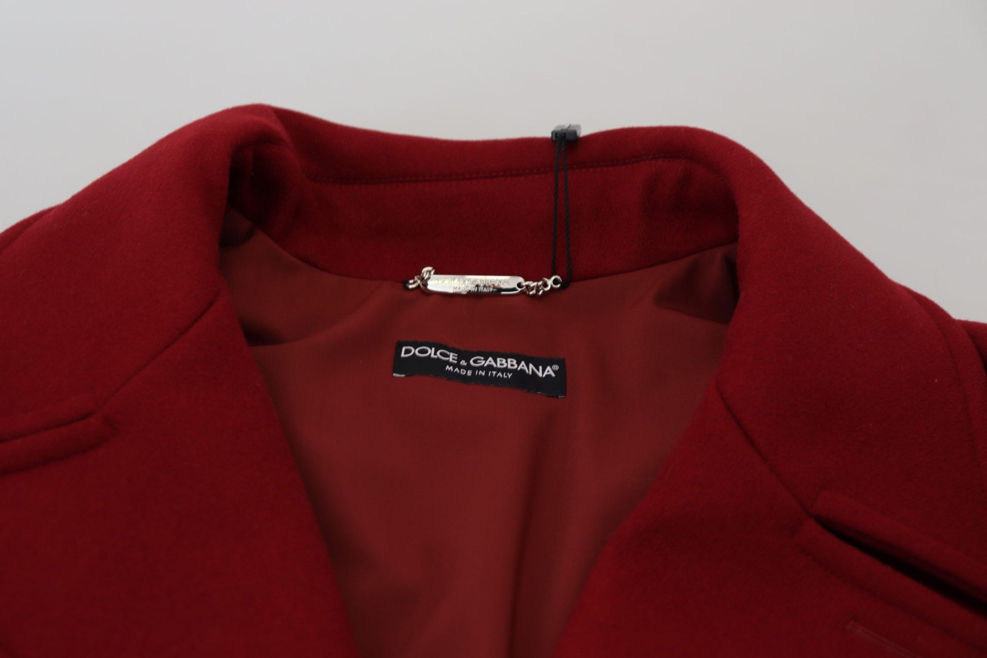 Dolce & Gabbana Elegant Red Double Breasted Wool Jacket – IT52 | L par Dolce & Gabbana | Disponible sur Sandy Store ByNet