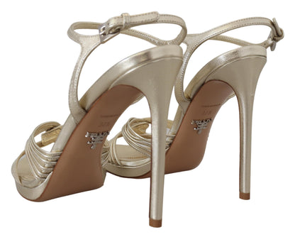Sandales élégantes à talons aiguilles dorées Prada
