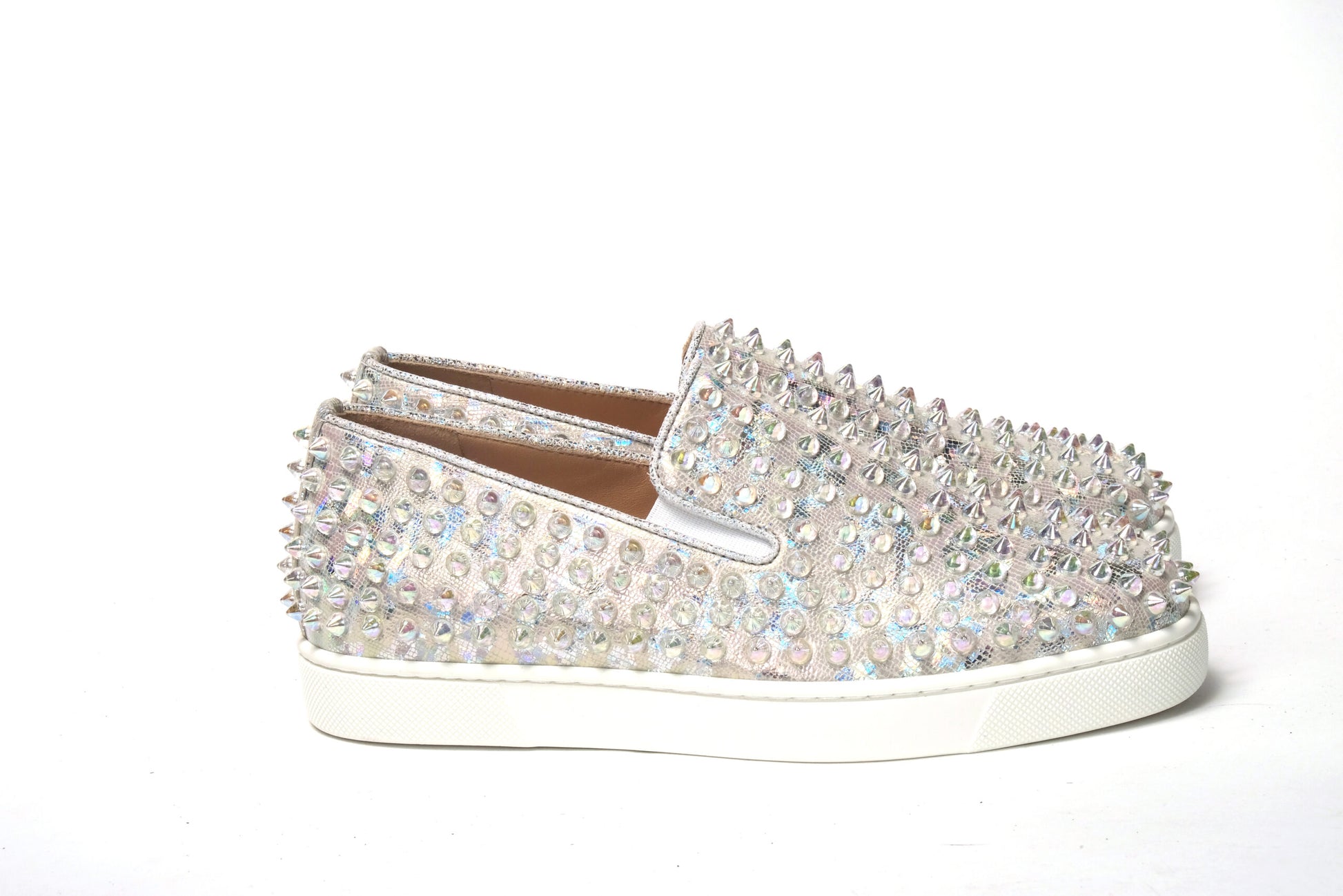 Christian Louboutin White Ab/Clear Ab Roller Boat Woman Flat Sneaker – EU35.5/US5 par Christian Louboutin | Disponible sur Sandy Store ByNet