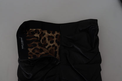 Dolce &amp; Gabbana Minifalda elegante de cuero con corte en A y cintura alta