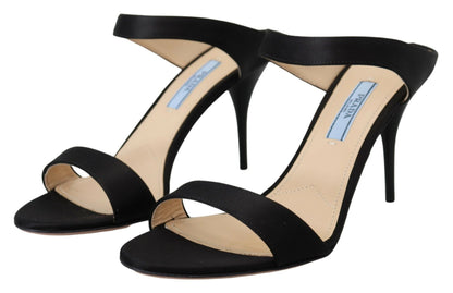 Escarpins élégants à talons en cuir noir Prada