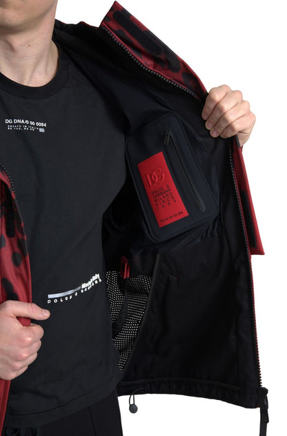 Dolce &amp; Gabbana Chaqueta con capucha con estampado de leopardo rojo radiante