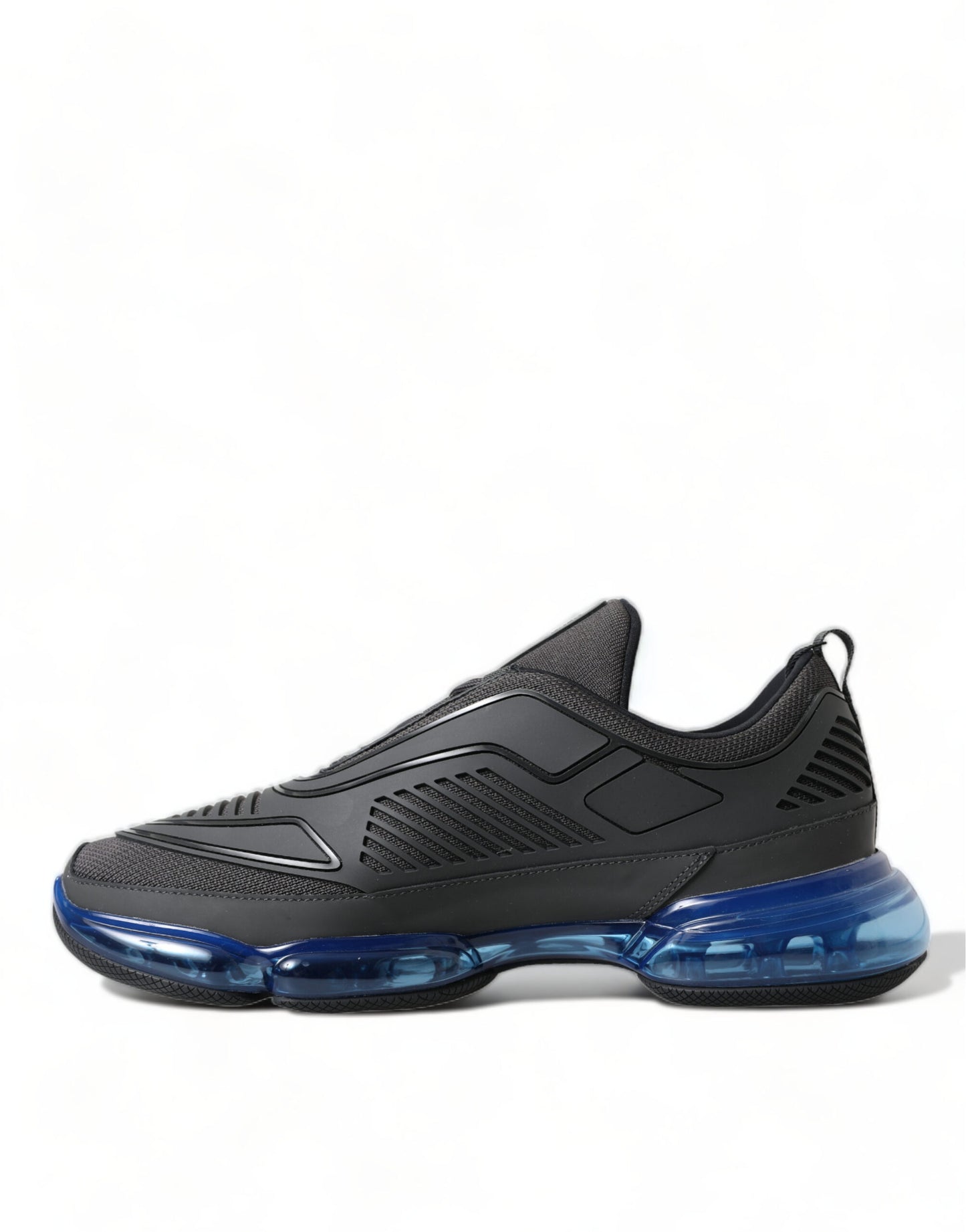 Baskets élégantes en maille noire Prada pour homme