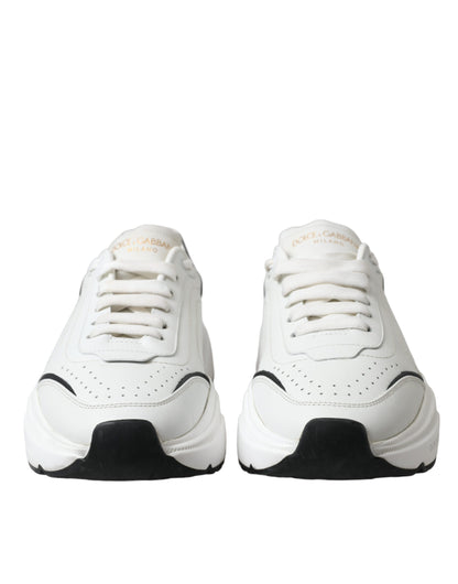 Dolce &amp; Gabbana Zapatillas elegantes de cuero Daymaster en blanco y negro