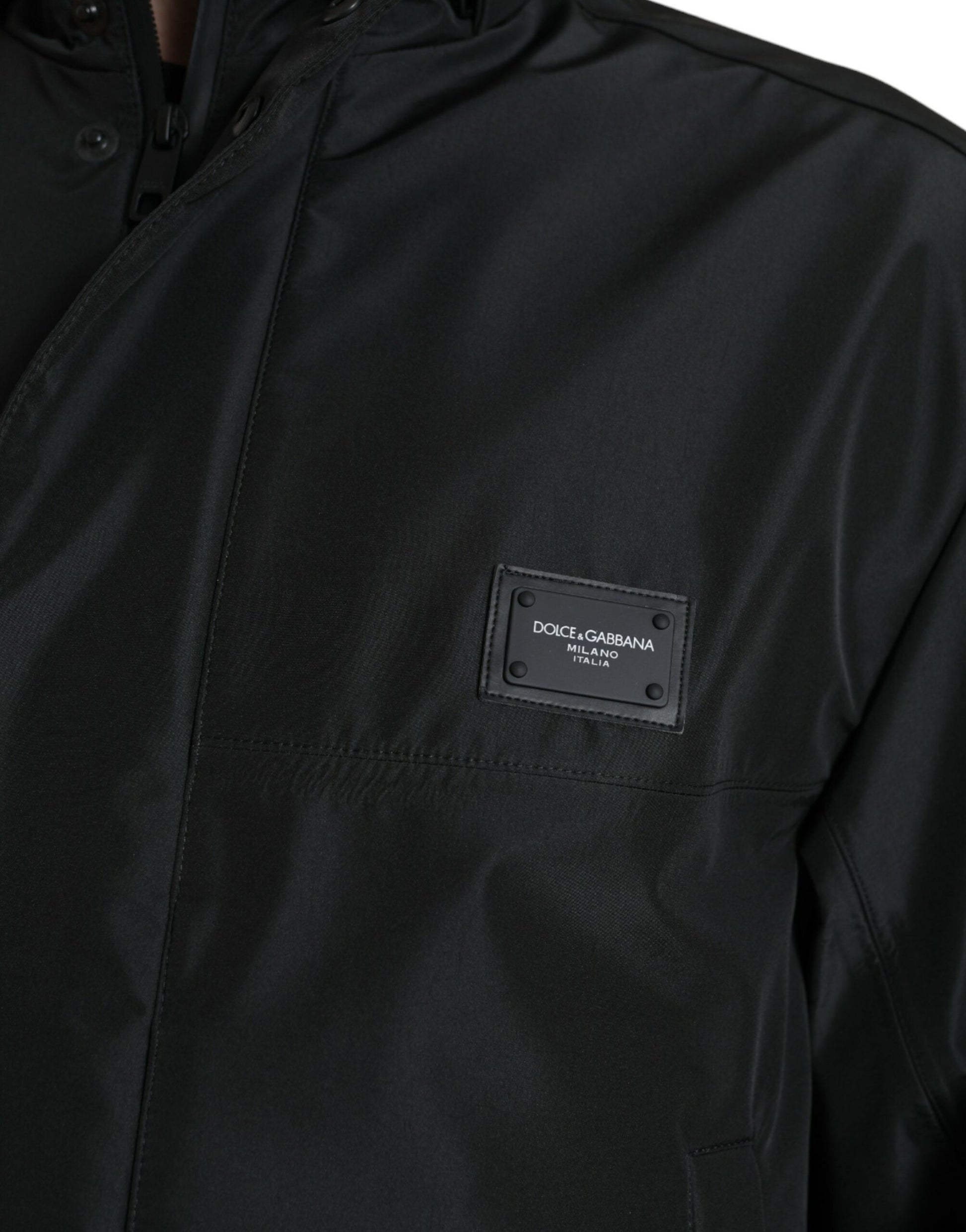 Dolce & Gabbana Sleek Black Windbreaker Jacket – IT48 | M par Dolce & Gabbana | Disponible sur Sandy Store ByNet