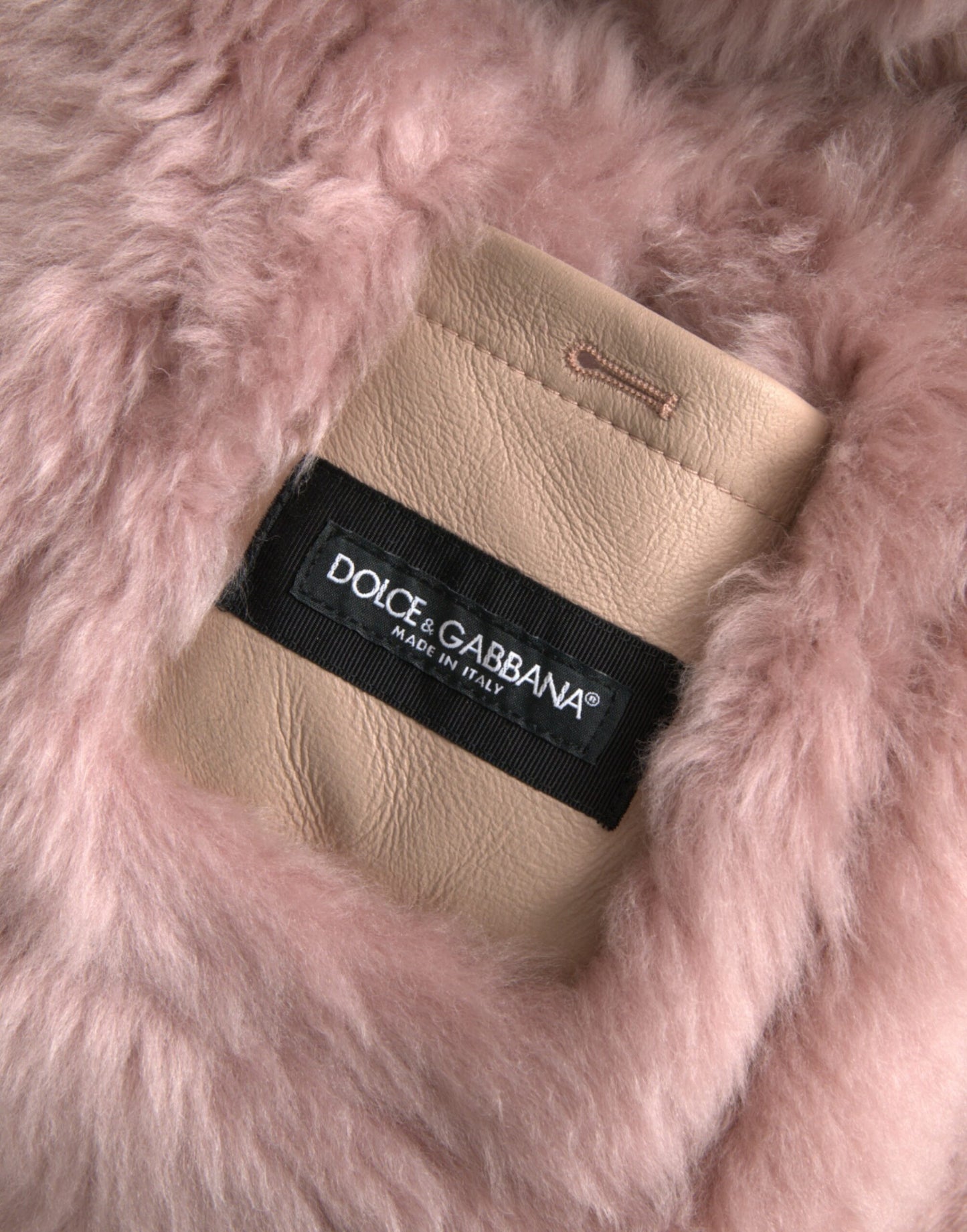 Dolce &amp; Gabbana Chaqueta tipo abrigo de piel de cordero rosa beige