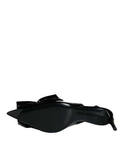 Dolce &amp; Gabbana Zapatos de tacón de charol negro con tira trasera