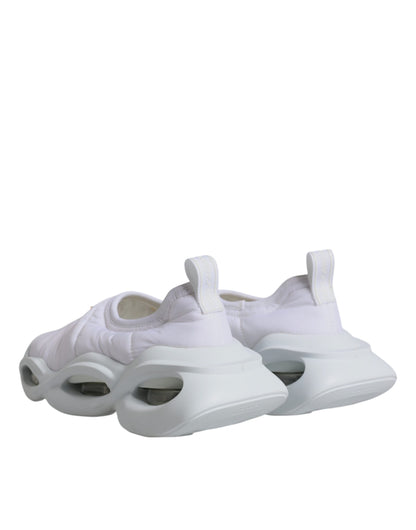 Dolce &amp; Gabbana Zapatillas bajas de tela acolchada blanca Zapatos