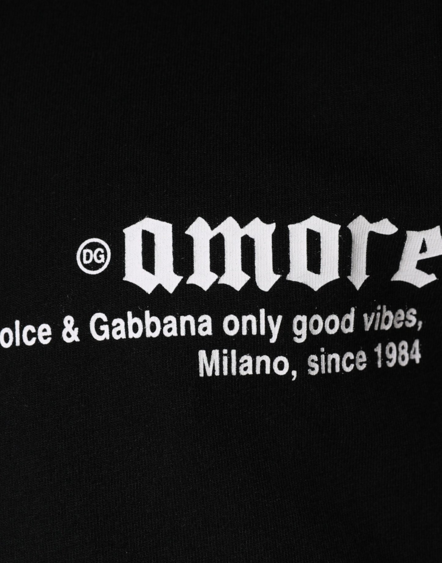 Dolce &amp; Gabbana Camiseta negra con cuello redondo y algodón con estampado Amore