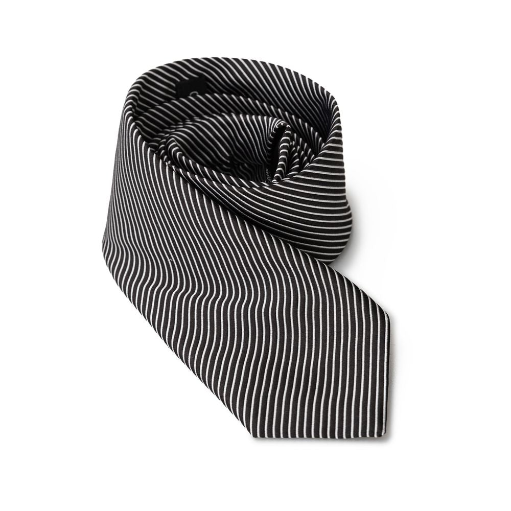 Cravates et nœud papillon en soie noire Giorgio Armani