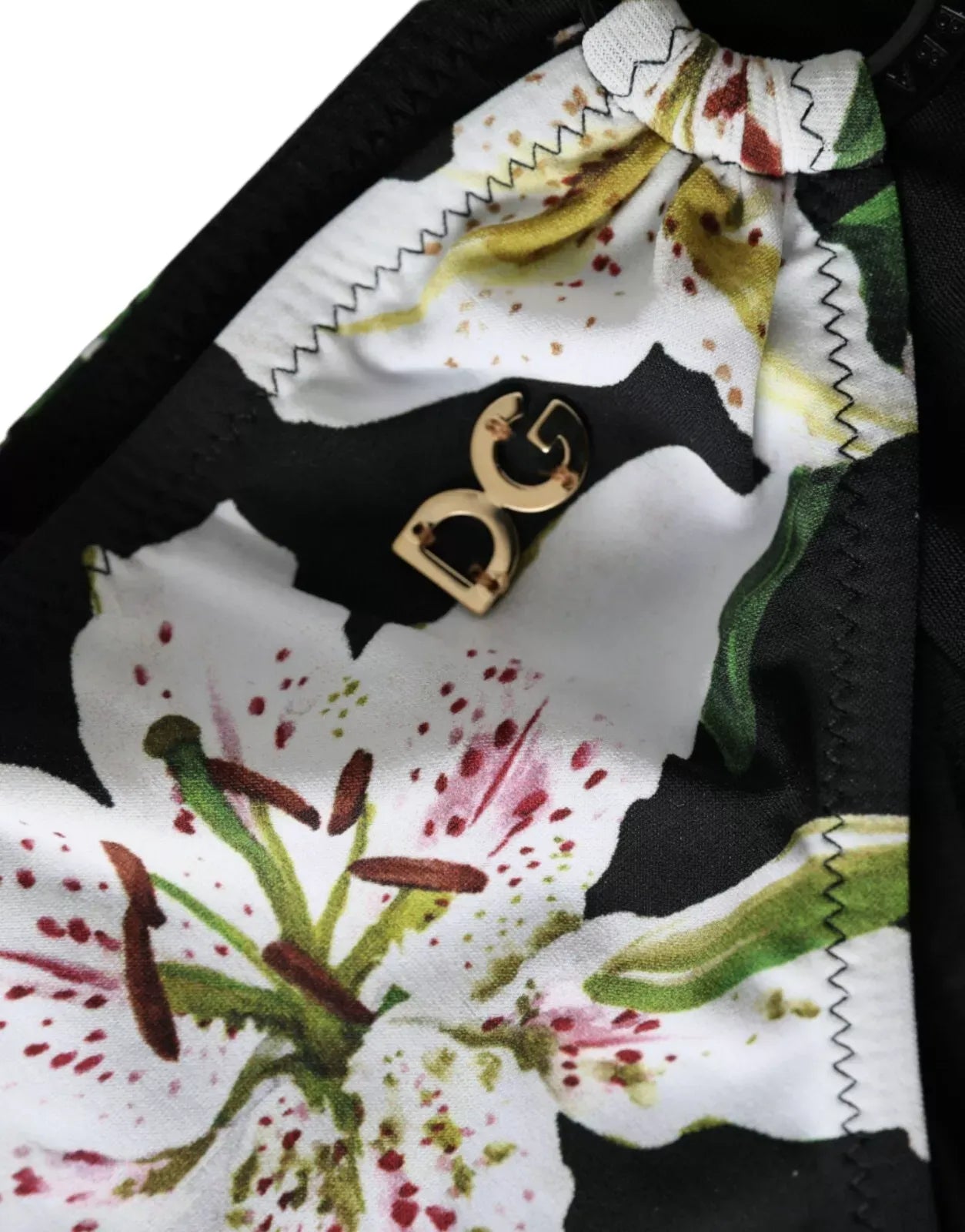 Dolce &amp; Gabbana Bikini de playa con parte inferior de traje de baño con estampado de lirios negros