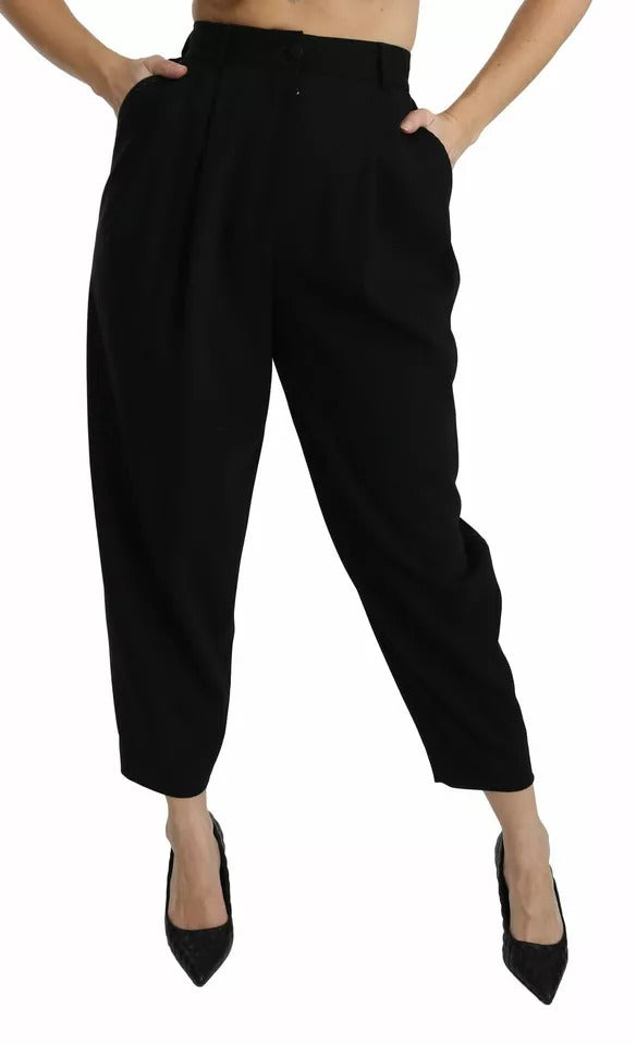 Pantalones cortos Dolce &amp; Gabbana de lana negra con cintura alta y pliegues delanteros