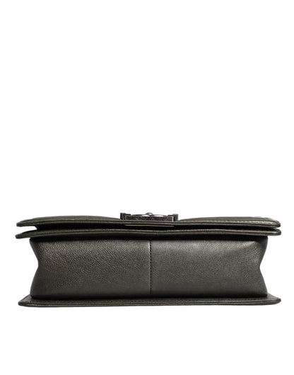 Bolso de hombro Chanel de piel verde oscuro y metal gris
