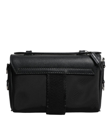 Bolso bandolera de piel con hebilla y placa del logotipo en negro de Dolce &amp; Gabbana