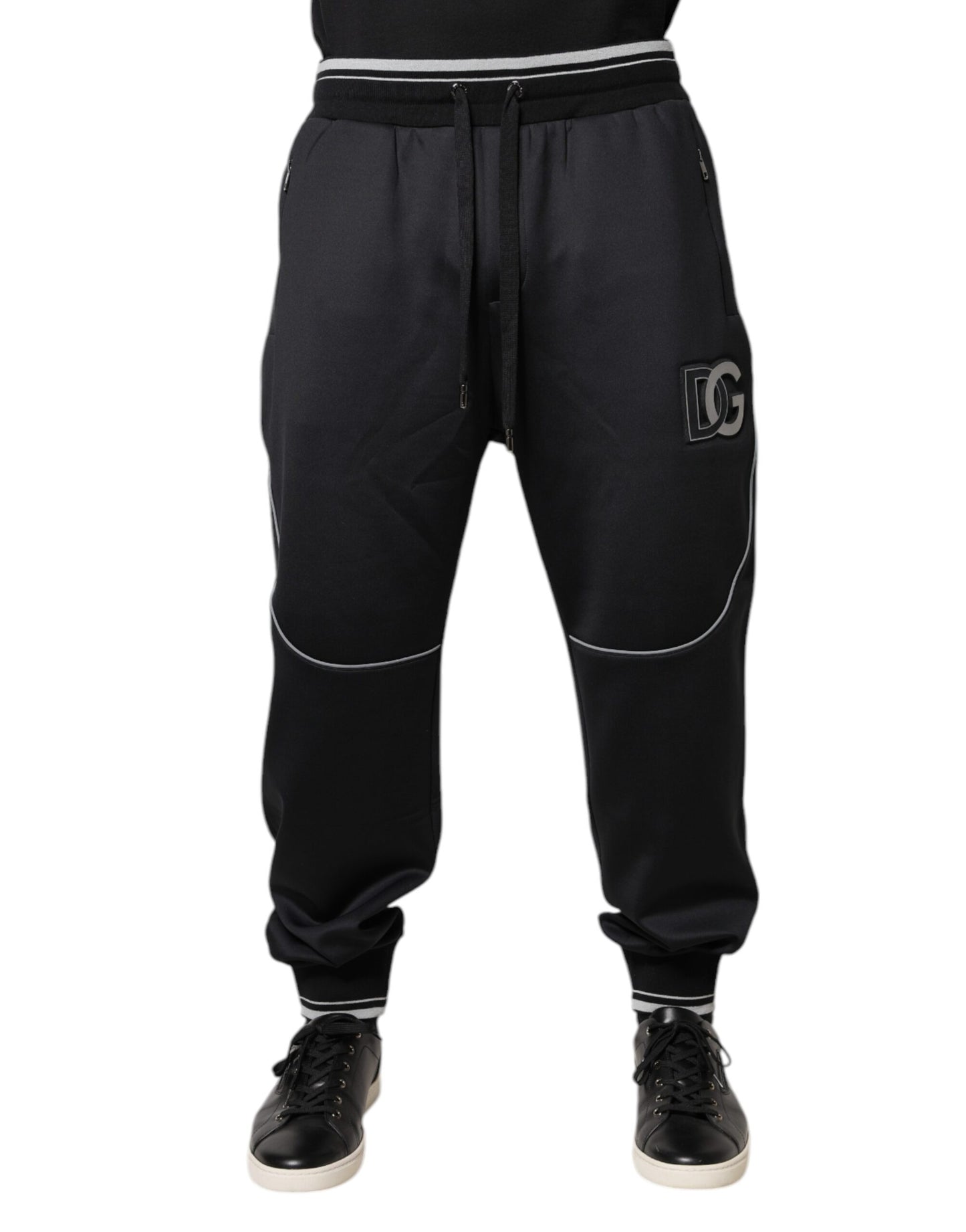 Dolce & Gabbana Black Polyester Logo Jogger Pants – IT60 | 3XL par Dolce & Gabbana | Disponible sur Sandy Store ByNet