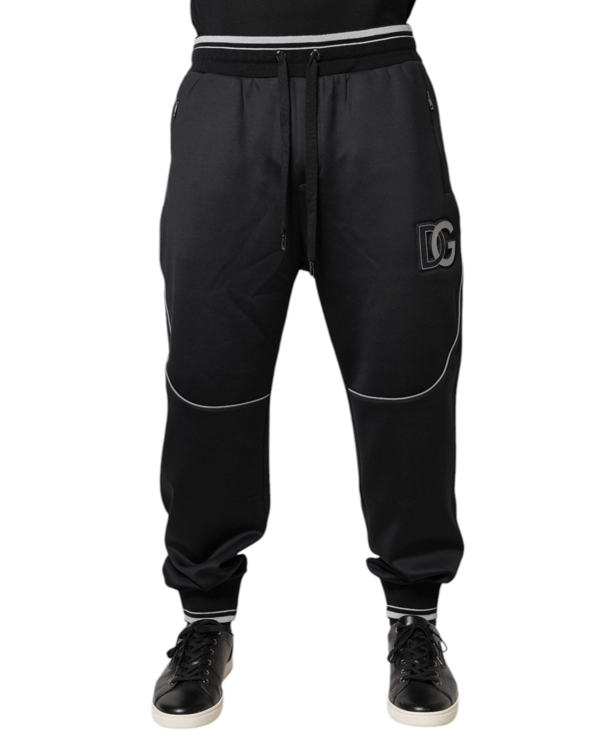 Dolce & Gabbana Black Polyester Logo Jogger Pants – IT60 | 3XL par Dolce & Gabbana | Disponible sur Sandy Store ByNet