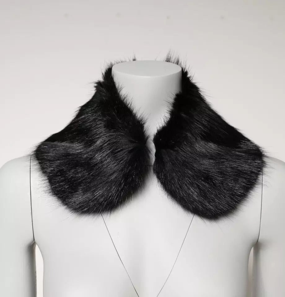 Dolce & Gabbana Black Fur Shawl Neck Wrap Cover Collar Scarf – IT40|S par Dolce & Gabbana | Disponible sur Sandy Store ByNet