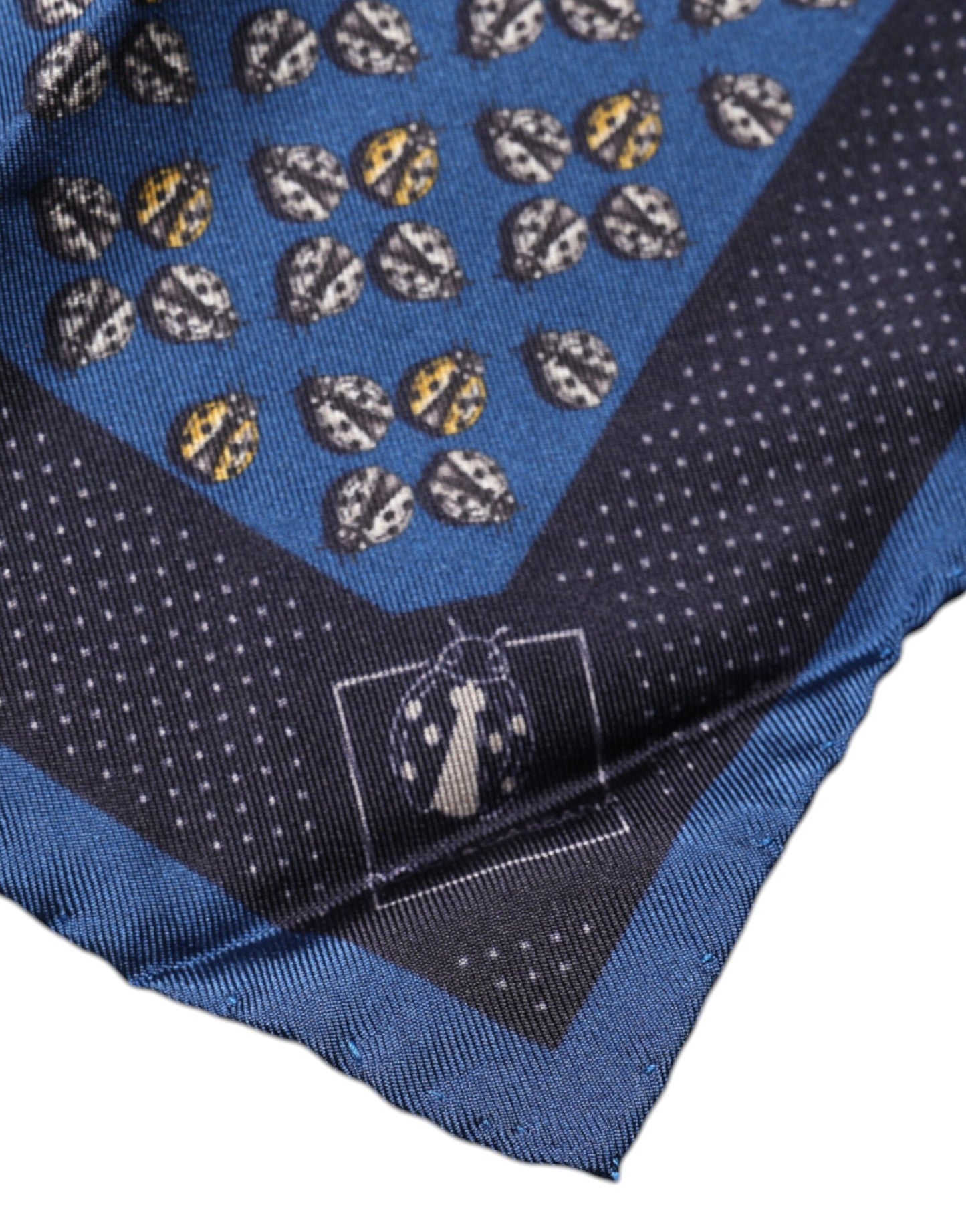 Dolce & Gabbana Blue Lady Bug Silk Square Handkerchief Scarf – par Dolce & Gabbana | Disponible sur Sandy Store ByNet