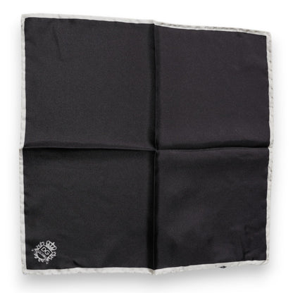 Dolce & Gabbana Black Crown Logo Square Handkerchief Scarf – par Dolce & Gabbana | Disponible sur Sandy Store ByNet