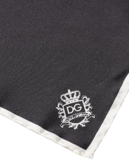 Dolce & Gabbana Black Crown Logo Square Handkerchief Scarf – par Dolce & Gabbana | Disponible sur Sandy Store ByNet
