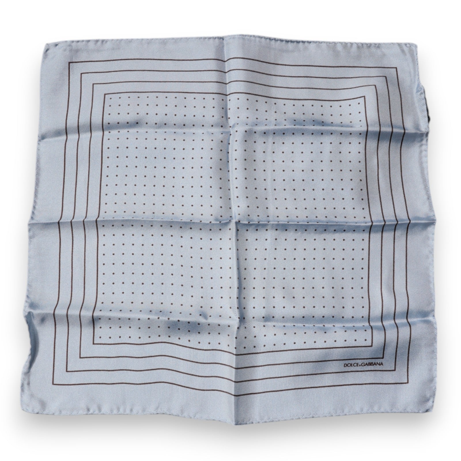 Dolce & Gabbana Sky Blue Polka Dots Square Handkerchief Scarf – par Dolce & Gabbana | Disponible sur Sandy Store ByNet