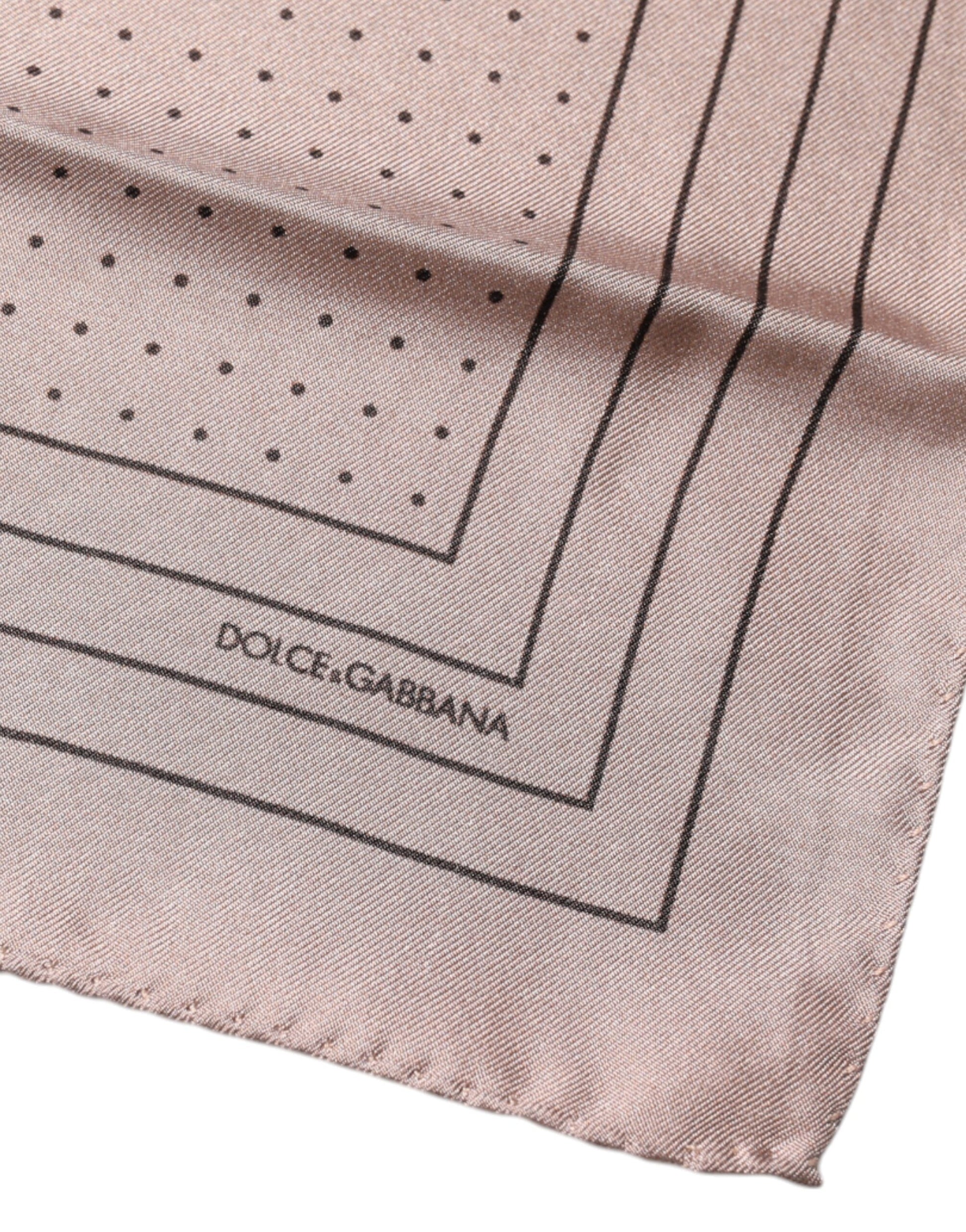 Dolce & Gabbana Pink Polka Dots Square Handkerchief Scarf – par Dolce & Gabbana | Disponible sur Sandy Store ByNet