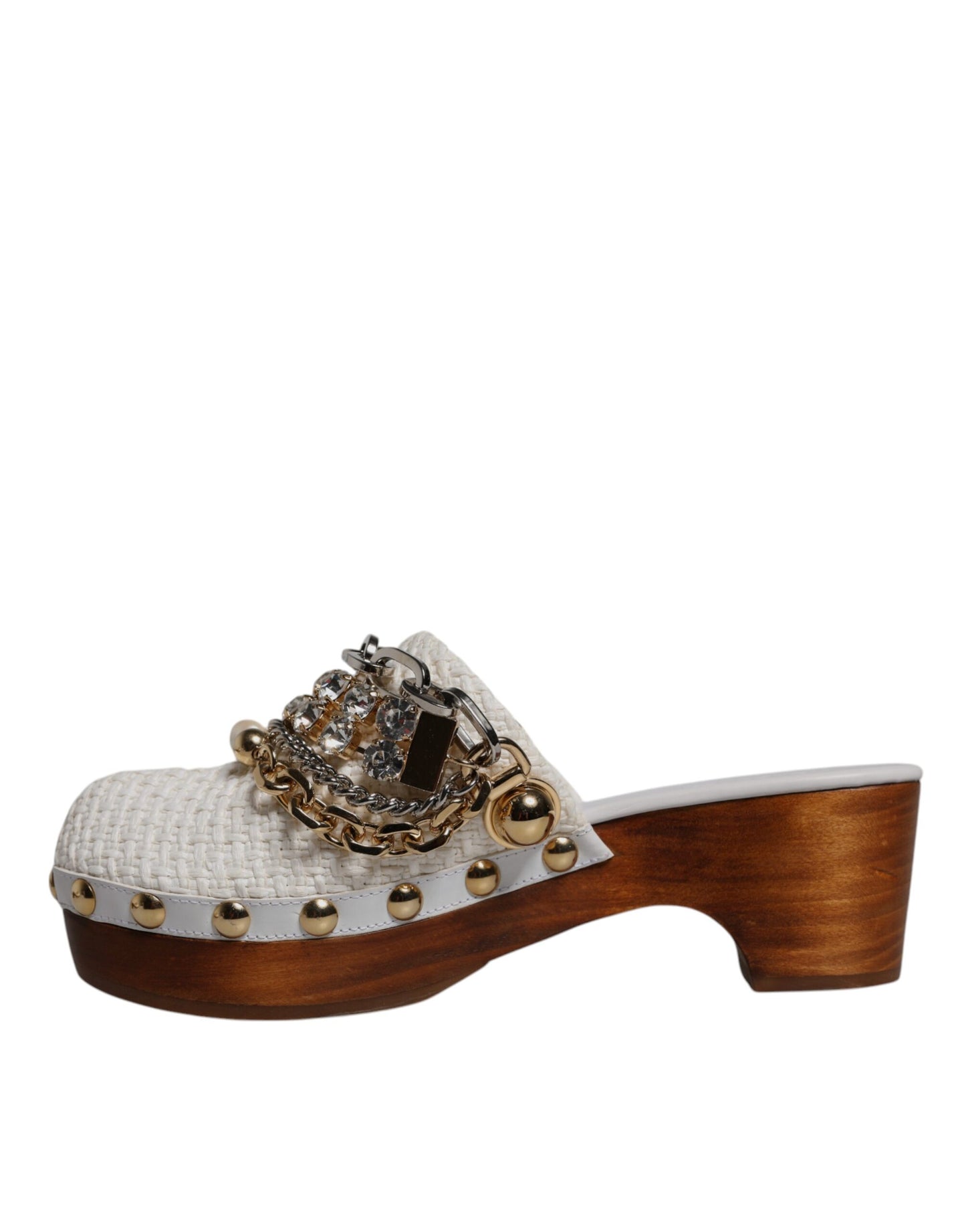 Zuecos de rafia blancos de Dolce &amp; Gabbana, sandalias con cadena y joyas