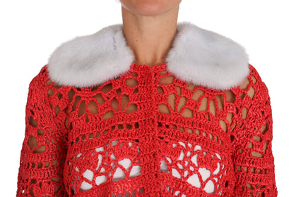 Dolce &amp; Gabbana Elegante cárdigan rojo de punto de crochet con cuello de piel