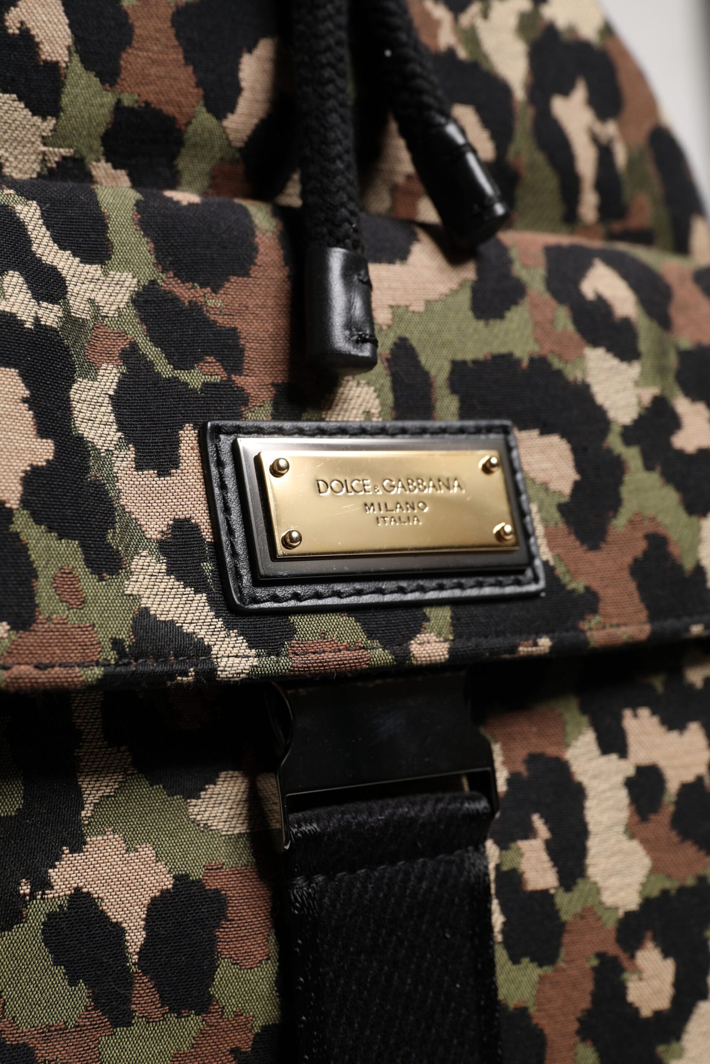 Bolso bandolera tipo cubo de algodón con estampado de leopardo multicolor de Dolce &amp; Gabbana