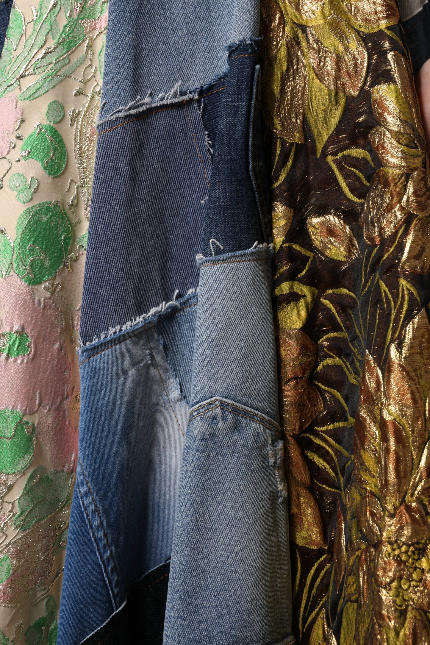 Falda midi de talle alto con patchwork multicolor de Dolce &amp; Gabbana