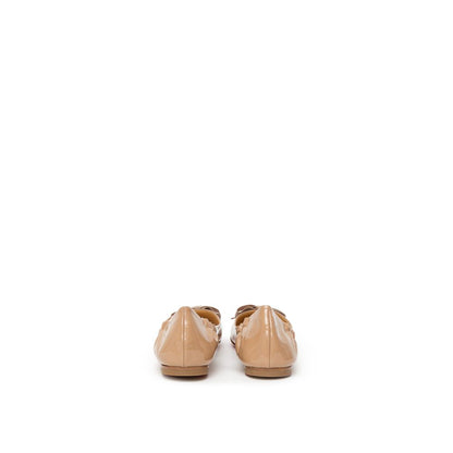 Christian Louboutin - Zapatos planos de charol beige