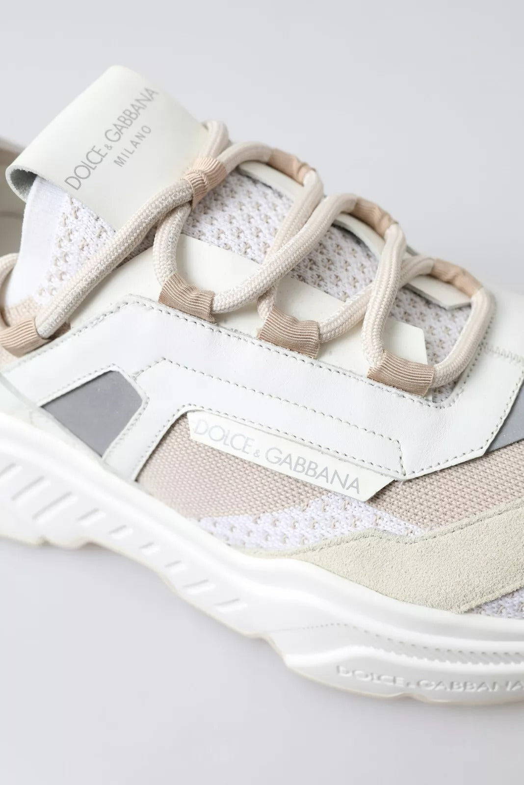 Zapatillas Dolce &amp; Gabbana de piel blanca y beige, deportivas DAYMASTER