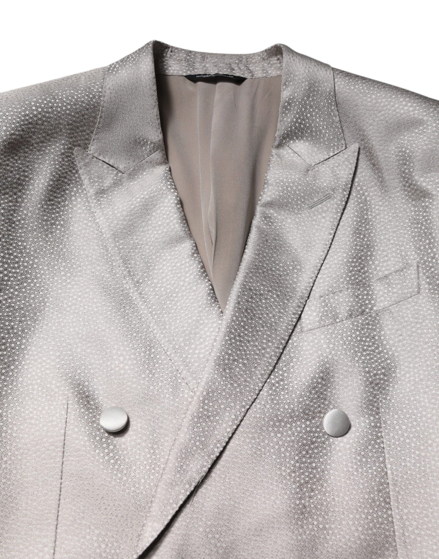 Traje de dos piezas de seda jacquard con lunares en gris claro de Dolce &amp; Gabbana