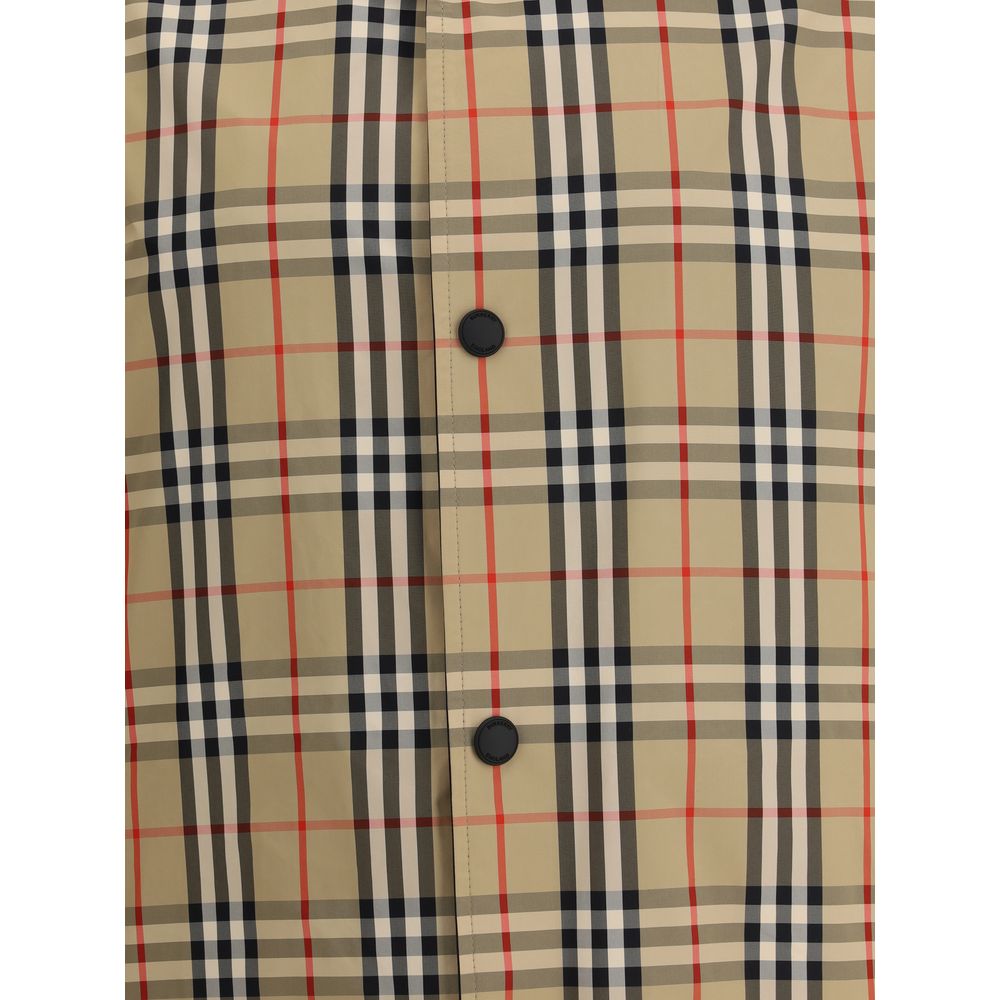 Chaqueta impermeable reversible de Burberry