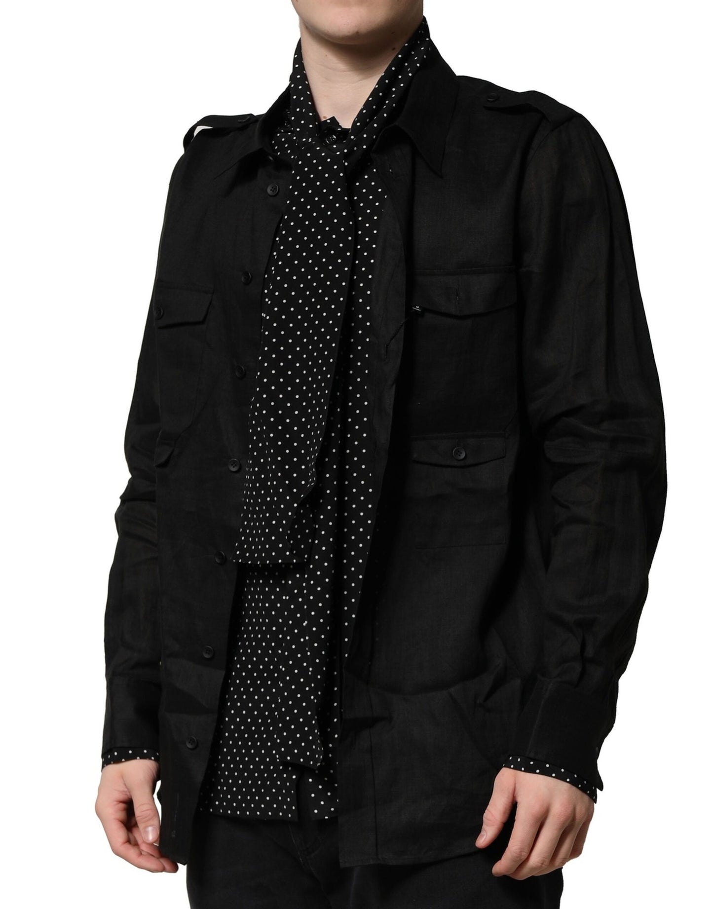 Camisa informal con cuello anudado y lunares negros de Dolce &amp; Gabbana