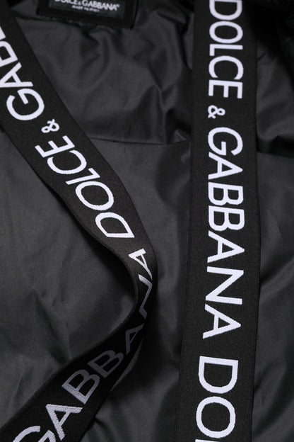 Chaqueta acolchada con capucha y cremallera completa con logotipo negro de Dolce &amp; Gabbana