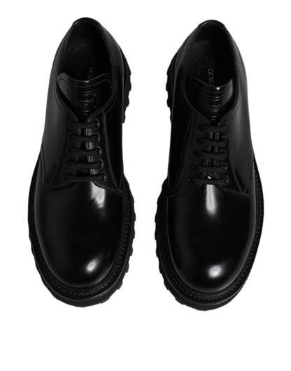 Zapatos de vestir Derby con cordones de cuero negro de Dolce &amp; Gabbana para hombre