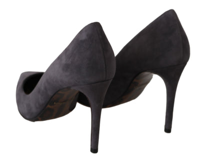 Elegantes zapatos de tacón de aguja de ante gris de Dolce &amp; Gabbana