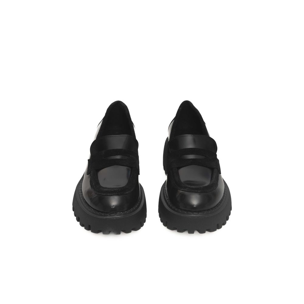 Cerruti 1881 Black Calfskin Loafer – EU38/US8 par Cerruti 1881 | Disponible sur Sandy Store ByNet